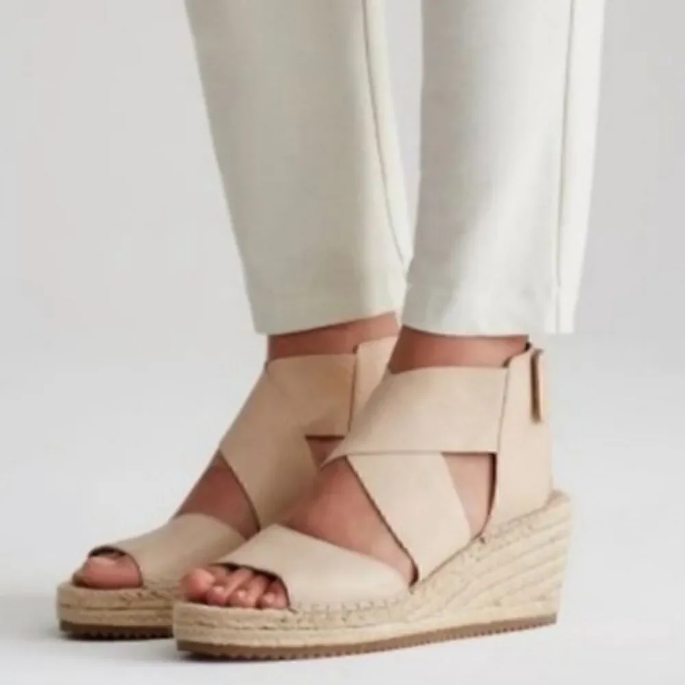 Eileen Fisher brand eileen